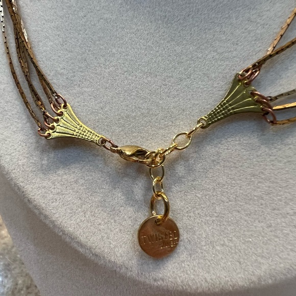 New Twisted Silver Element Necklace and Bracelet Set - Picture 5 of 10